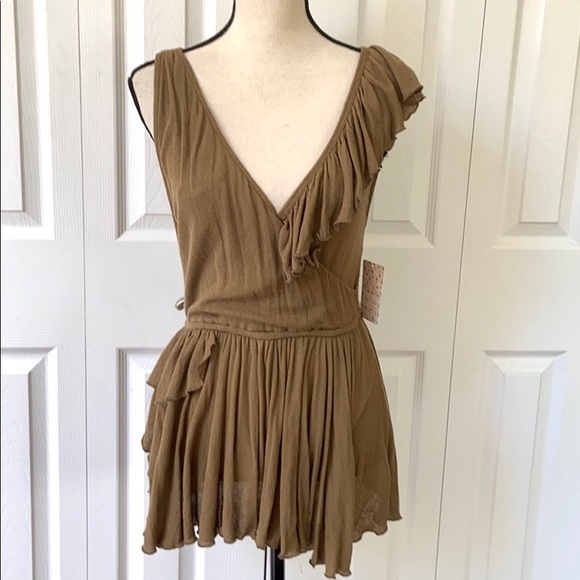 NWT Free People Float Away Asymmetrical Tank - Picture 2 of 11